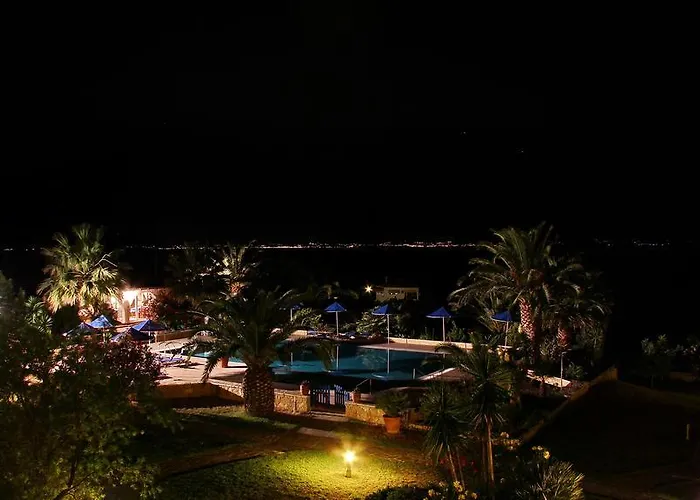 Helidonia דירה לוטרה קיליניס